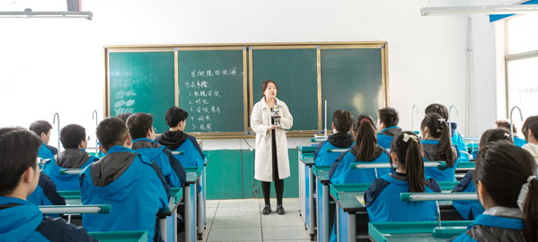 杨陵引入导师机制，准确把握考试方向