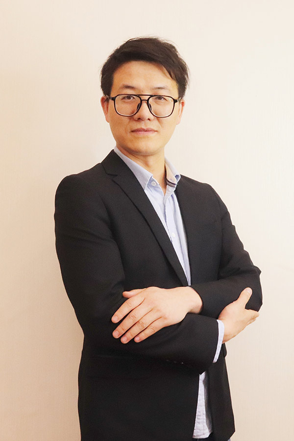 杨陵李林科 本科学历,毕业于西安石油大学
